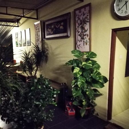 Check Inn Johor Bahru Exterior photo